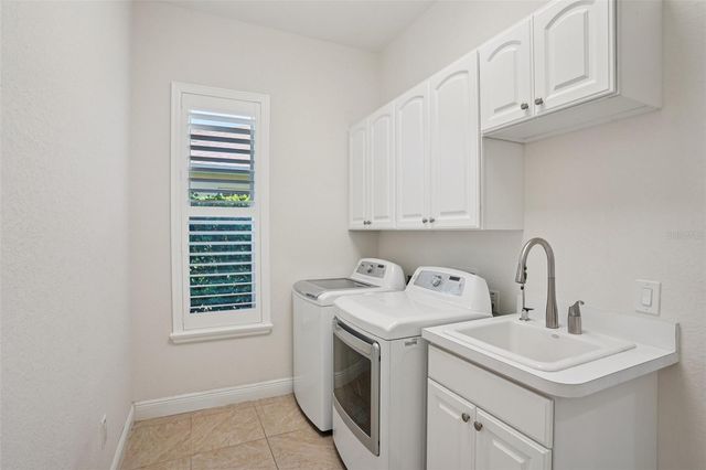 10144 LAKE MIONA WAY, Oxford, FL 34484