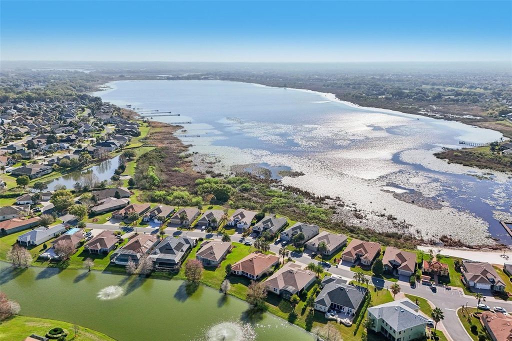 Image 37 of property listing at 10144 LAKE MIONA WAY, Oxford, FL 34484