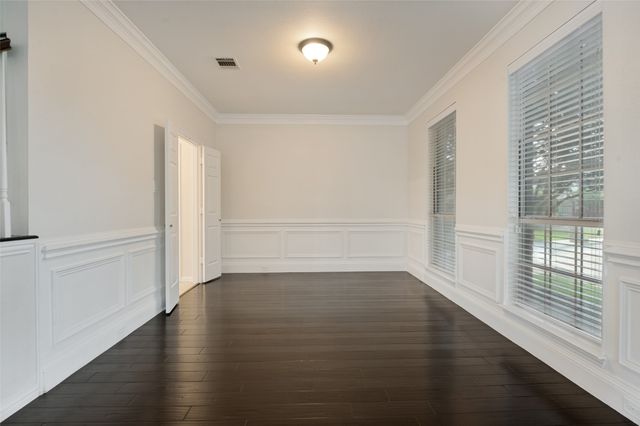 7735 Worthing Street, Dallas, TX 75252