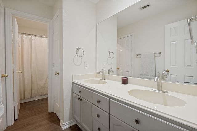 7735 Worthing Street, Dallas, TX 75252