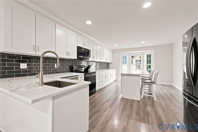 8443 Shepherds Watch Dr, Chesterfield, VA 23832