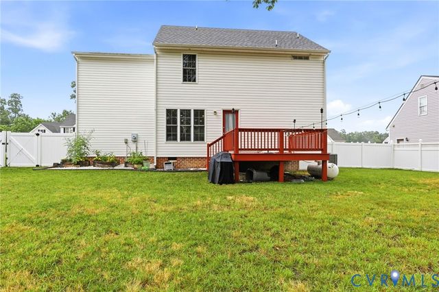 8443 Shepherds Watch Dr, Chesterfield, VA 23832