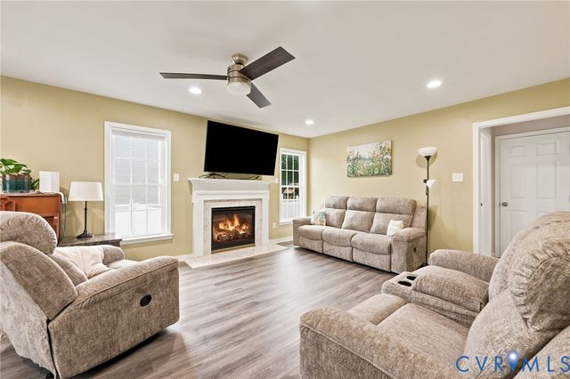8443 Shepherds Watch Dr, Chesterfield, VA 23832