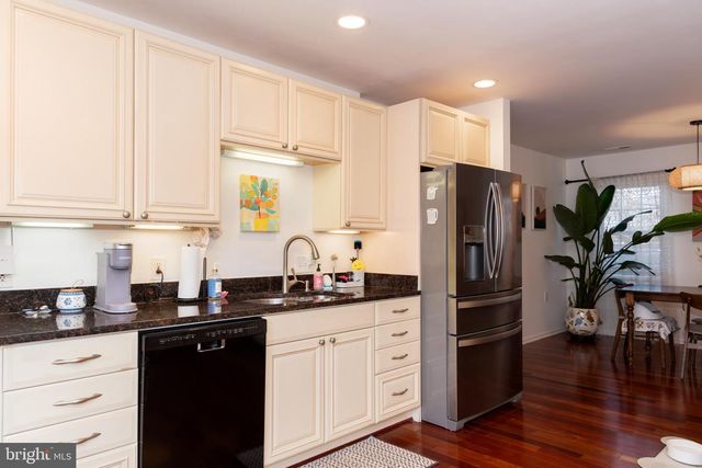 402 DODD DR NW, Leesburg, VA 20176