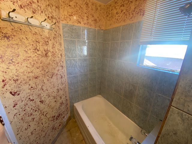 15736 Lathrop Avenue, Harvey, IL 60426