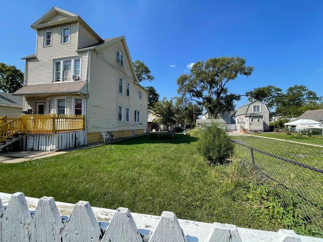 15736 Lathrop Avenue, Harvey, IL 60426