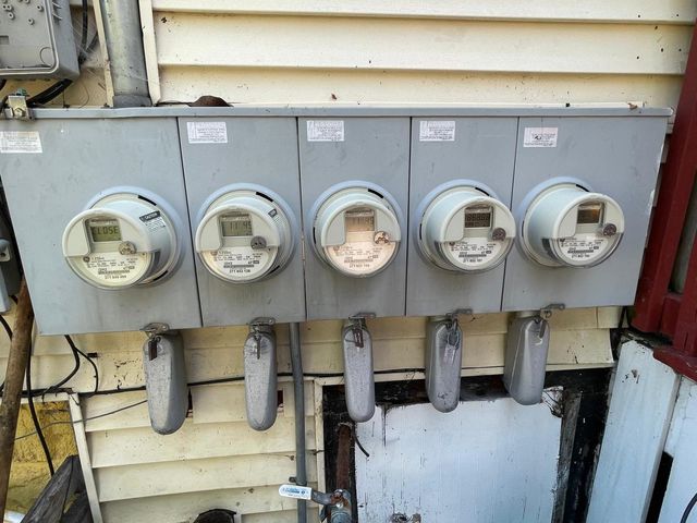 15736 Lathrop Avenue, Harvey, IL 60426