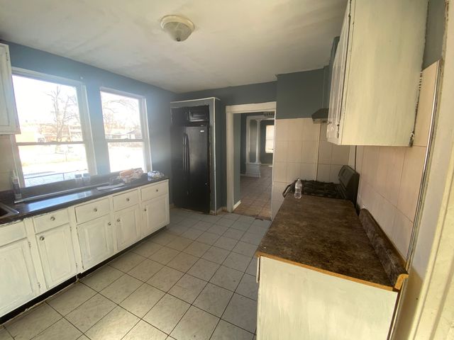 15736 Lathrop Avenue, Harvey, IL 60426