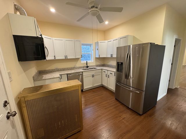 8129 S Evans Avenue 2, Chicago, IL 60619