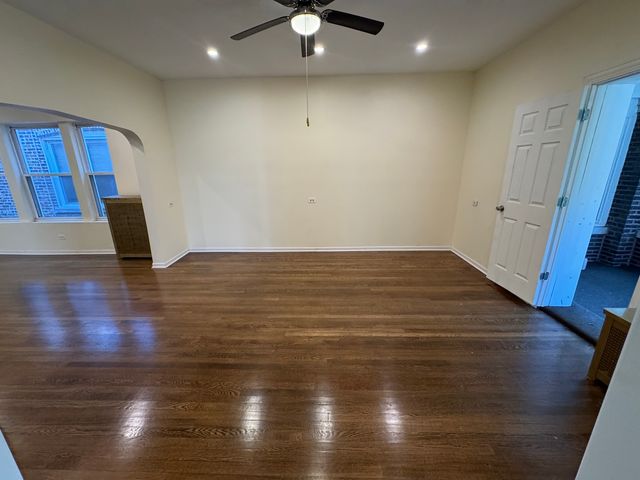 8129 S Evans Avenue 2, Chicago, IL 60619
