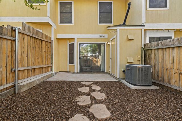 11901 Swearingen DR 110, Austin, TX 78758