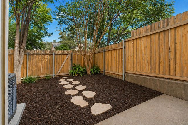 11901 Swearingen DR 110, Austin, TX 78758