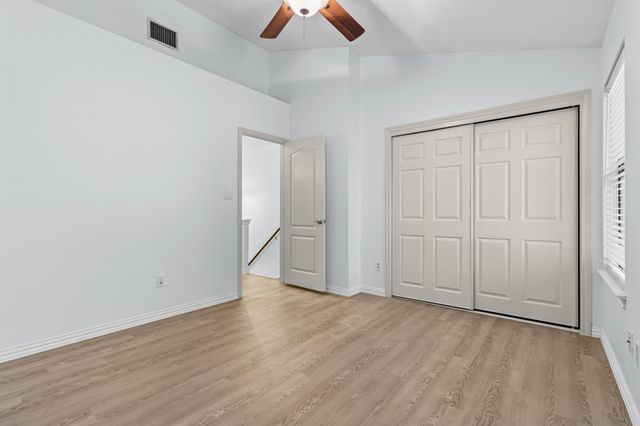 11901 Swearingen DR 110, Austin, TX 78758