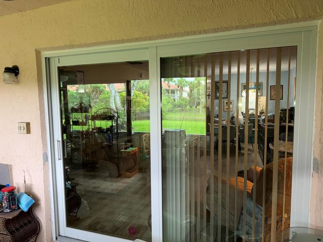 212 Lake Susan Lane, West Palm Beach, FL 33411