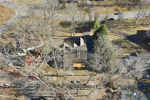 4404 Stoney Creek Pky, Chester, VA 23831