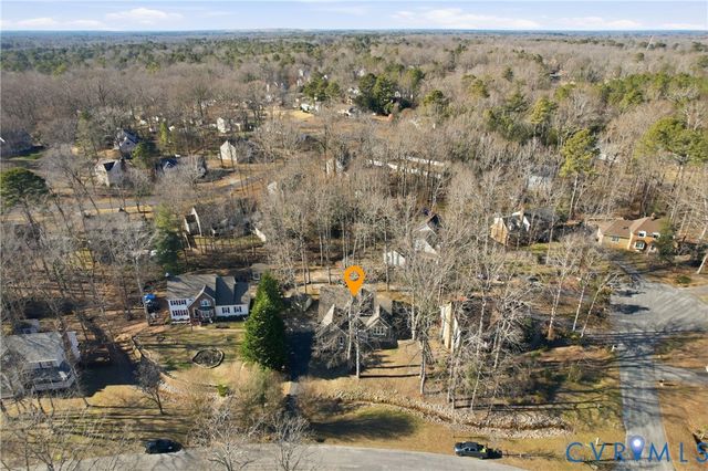 4404 Stoney Creek Pky, Chester, VA 23831