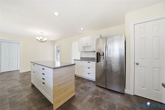 4404 Stoney Creek Pky, Chester, VA 23831