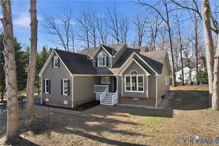 4404 Stoney Creek Pky, Chester, VA 23831