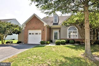 28 BRIGHTON ST, Ocean View, DE 19970