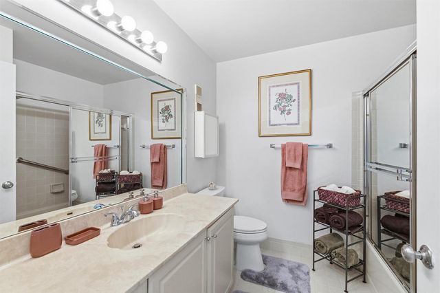 8128 Summerbreeze Lane, Boca Raton, FL 33496