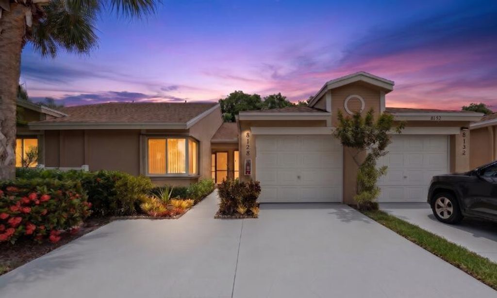 8128 Summerbreeze Lane, Boca Raton, FL 33496