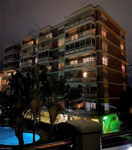 2350 W 1st ST 801, Fort Myers, FL 33901