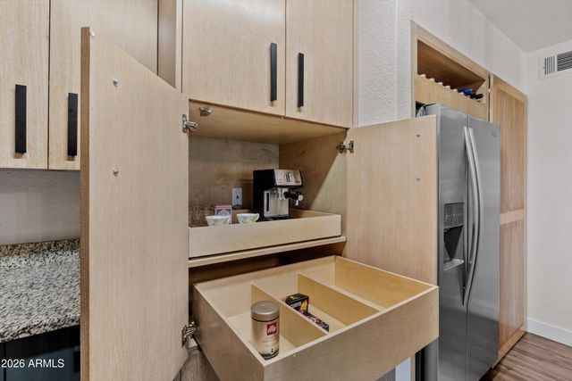 8625 E BELLEVIEW Place 1046, Scottsdale, AZ 85257