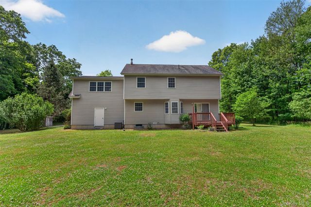 18 Locust Drive, Montgomery, NY 12549