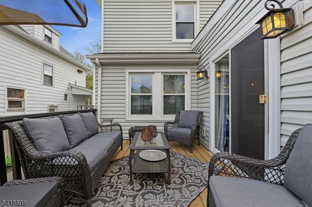 65 Carteret St, Bloomfield Twp., NJ 07003