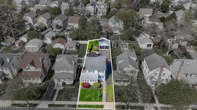 65 Carteret St, Bloomfield Twp., NJ 07003