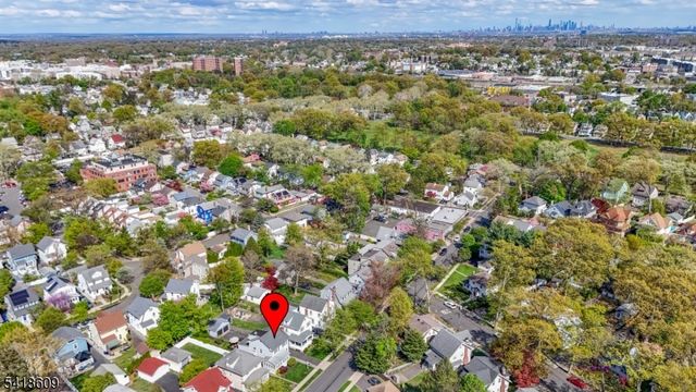 65 Carteret St, Bloomfield Twp., NJ 07003