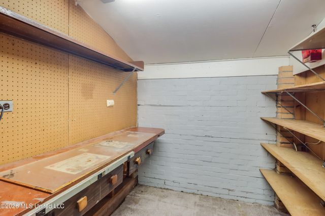 2168 Alice Drive, Biloxi, MS 39531