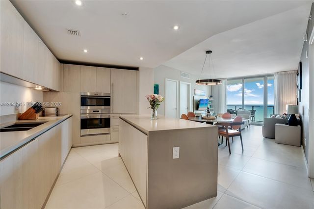 4111 S Ocean Drive 1405, Hollywood, FL 33019