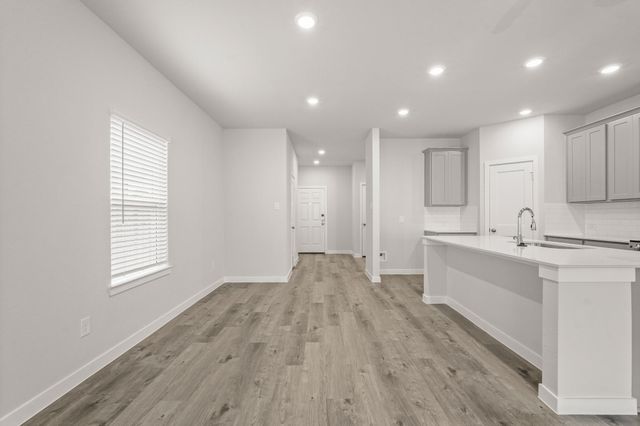 117 Rising Cedar Lane, Hockley, TX 77447