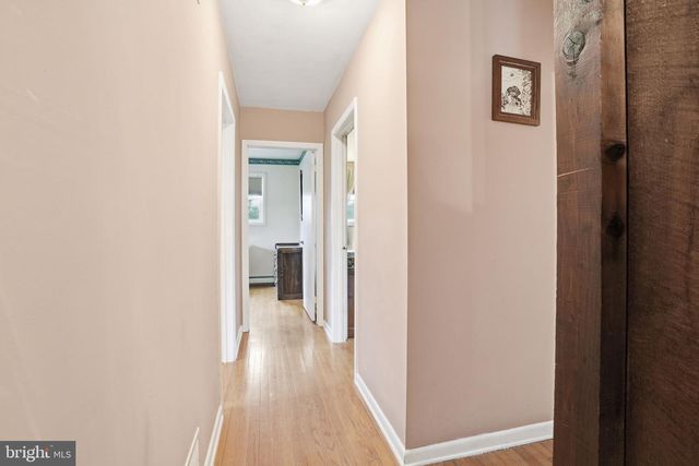 1197 W BRISTOL RD, Warminster, PA 18974