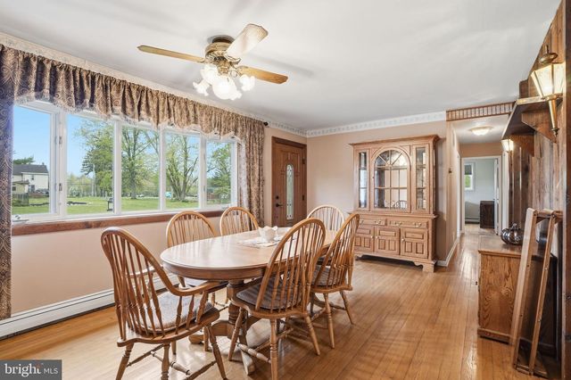 1197 W BRISTOL RD, Warminster, PA 18974