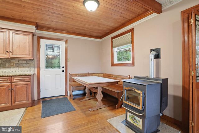 1197 W BRISTOL RD, Warminster, PA 18974