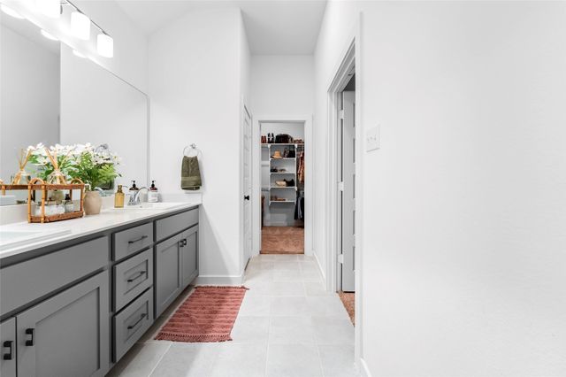 1213 Cinco Treaty Trail, Fort Worth, TX 76052