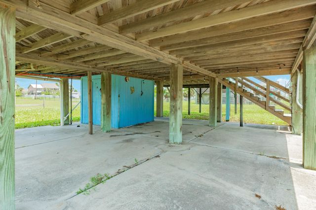 4123 Oleander Drive, Galveston, TX 77554