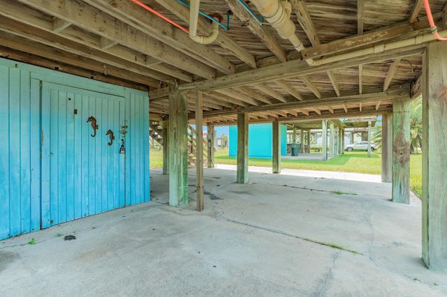 4123 Oleander Drive, Galveston, TX 77554