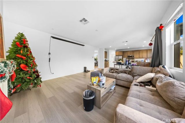 2829 E Clementine Drive, Ontario, CA 91762