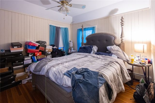 916 BULLOCKS PT Avenue, East Providence, RI 02916