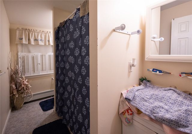 916 BULLOCKS PT Avenue, East Providence, RI 02916