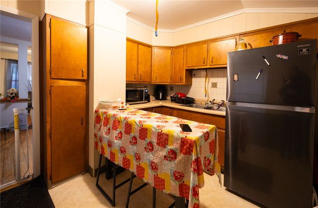 916 BULLOCKS PT Avenue, East Providence, RI 02916