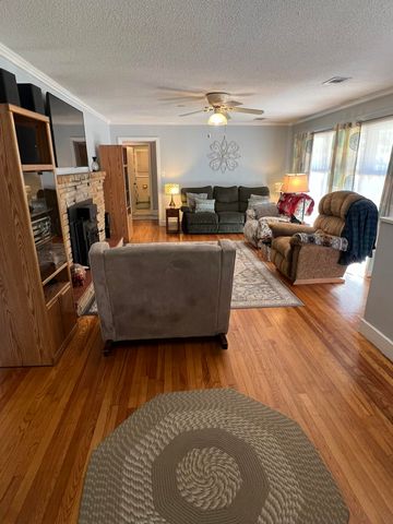 111 Newington Road, Summerville, SC 29485