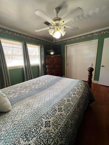 111 Newington Road, Summerville, SC 29485