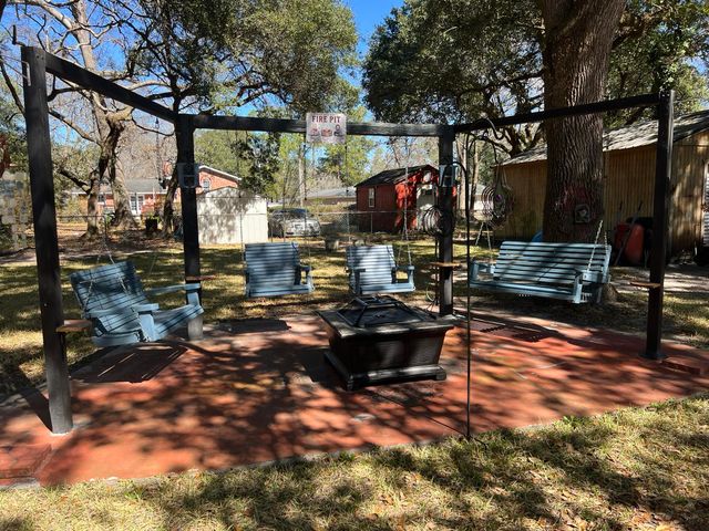 111 Newington Road, Summerville, SC 29485