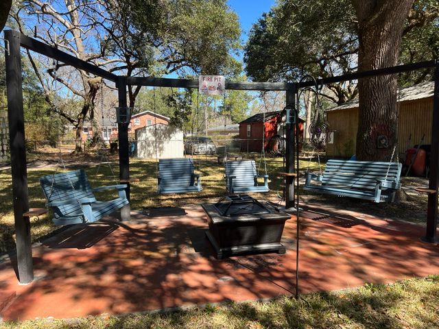 111 Newington Road, Summerville, SC 29485