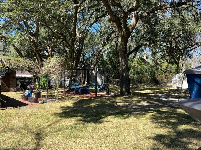 111 Newington Road, Summerville, SC 29485