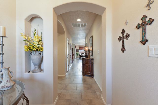 7219 Wasilla Drive NE, Rio Rancho, NM 87144